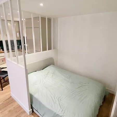 Design Central Et Au Calme Apartman